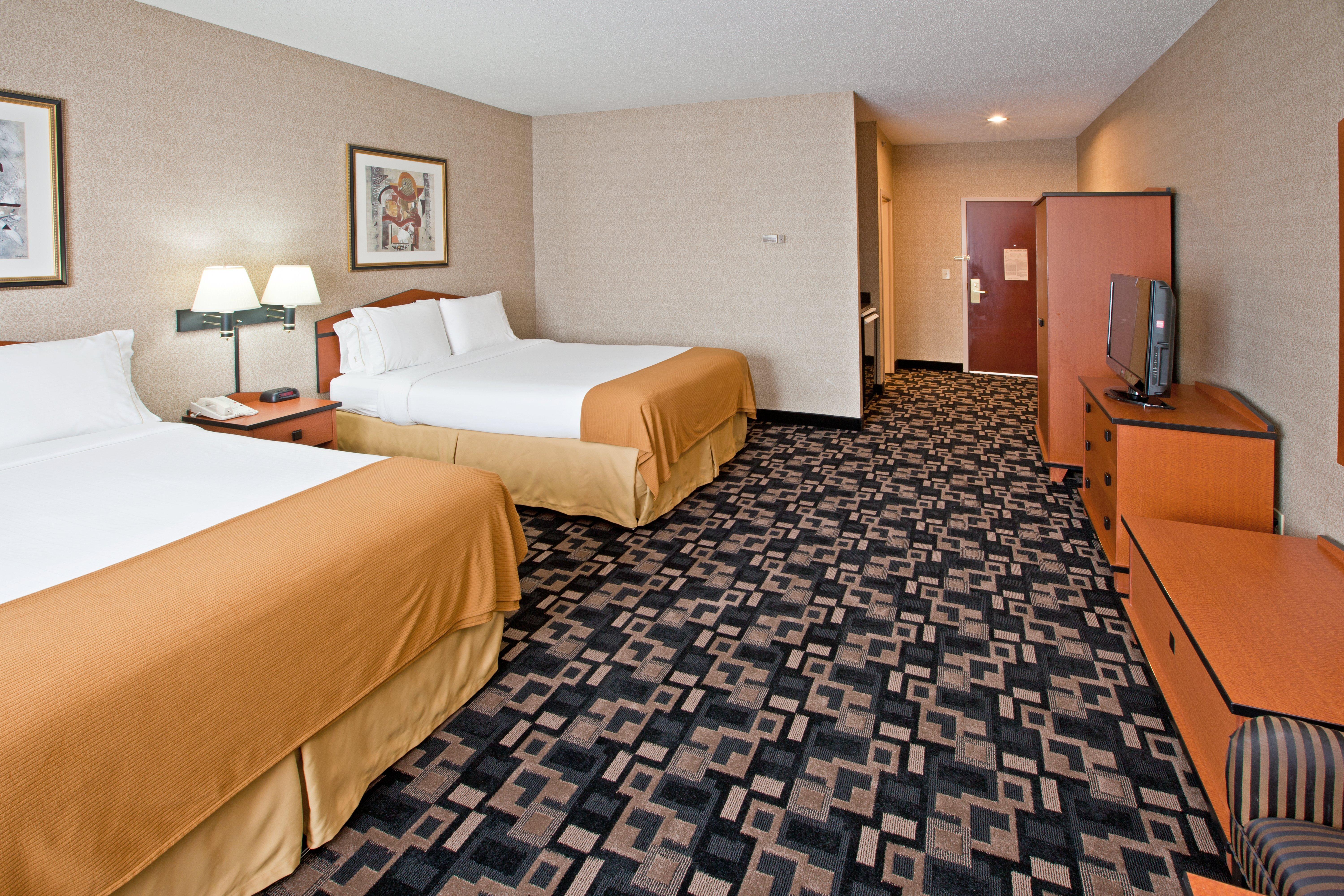 Holiday Inn Express Hotel & Suites Greenwood Room photo