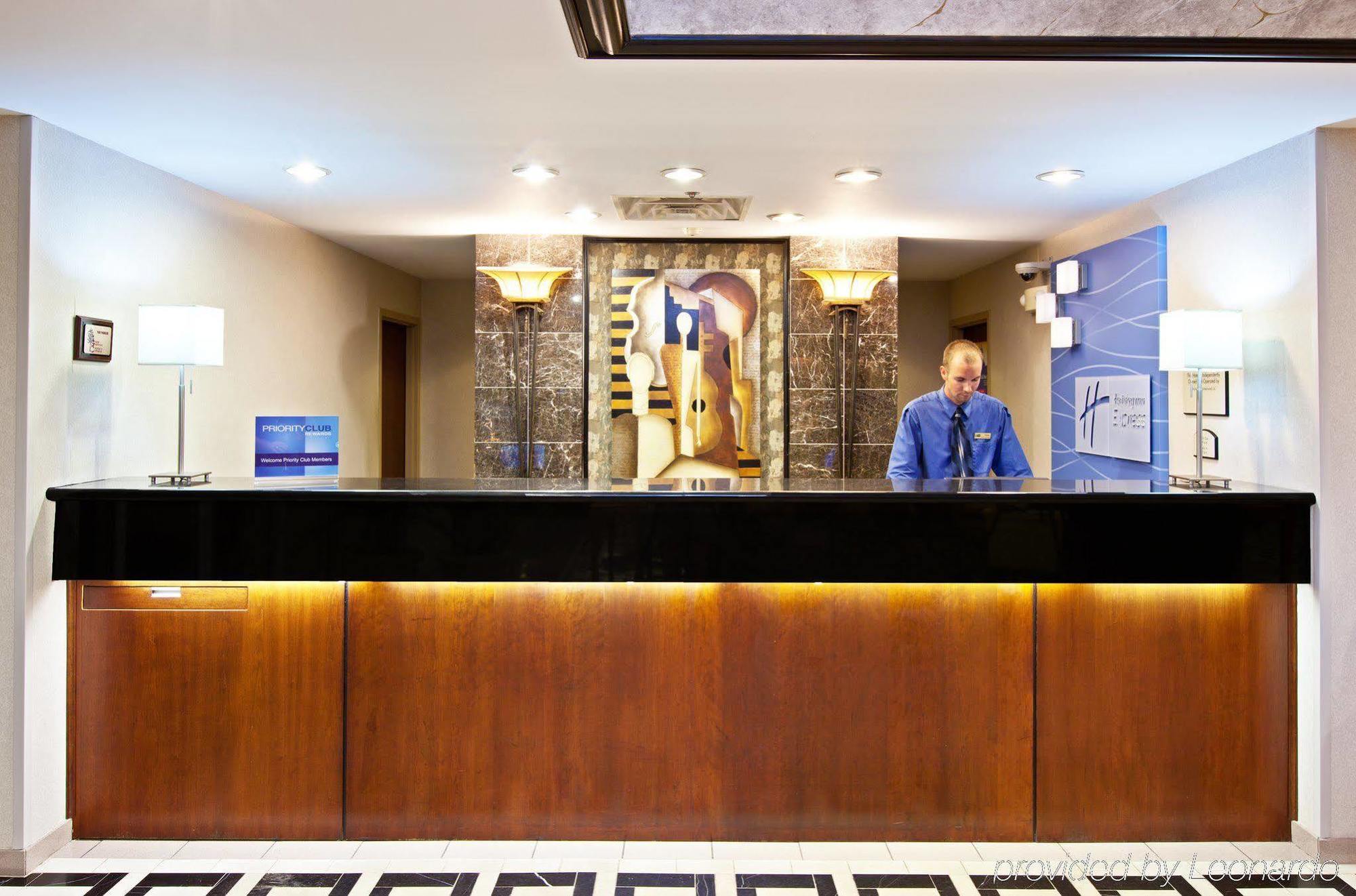 Holiday Inn Express Hotel & Suites Greenwood Interior photo